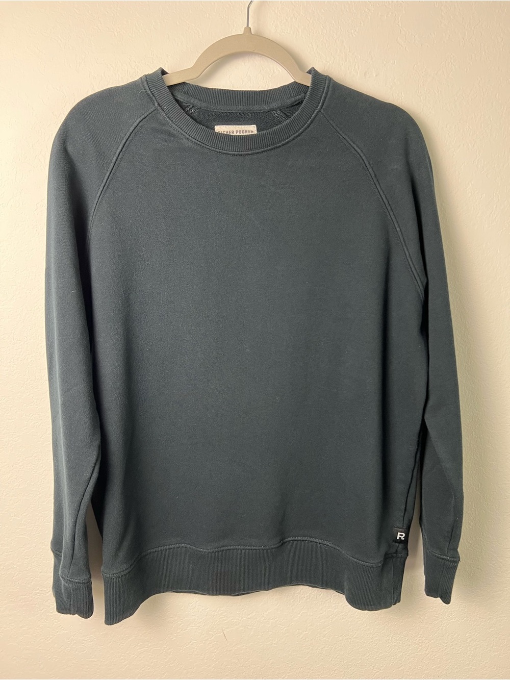 Richer Poorer Navy Crewneck Unisex Casual Sweatshirt Activewear Workout